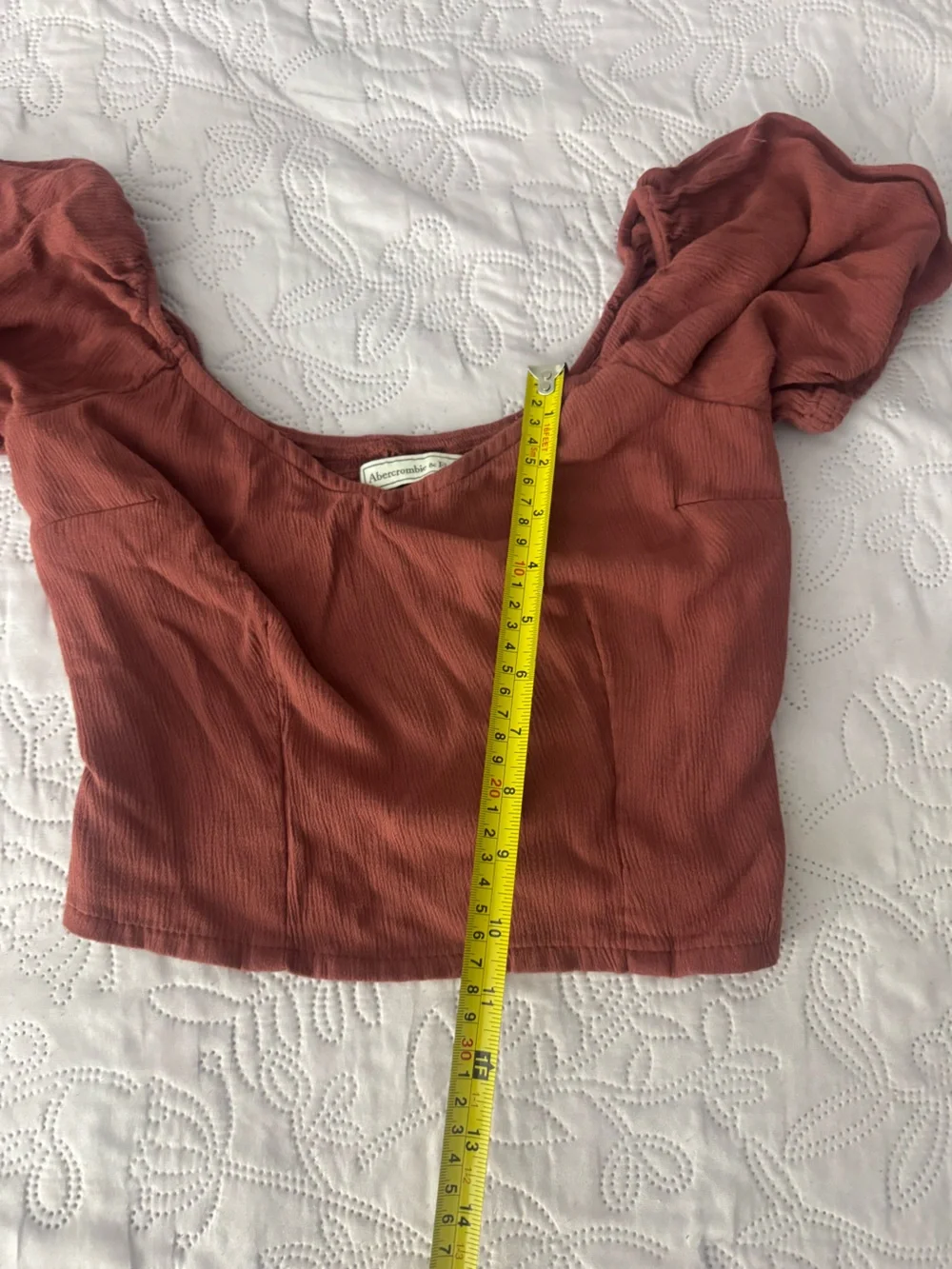 Abercrombie & Fitch lightweight textured